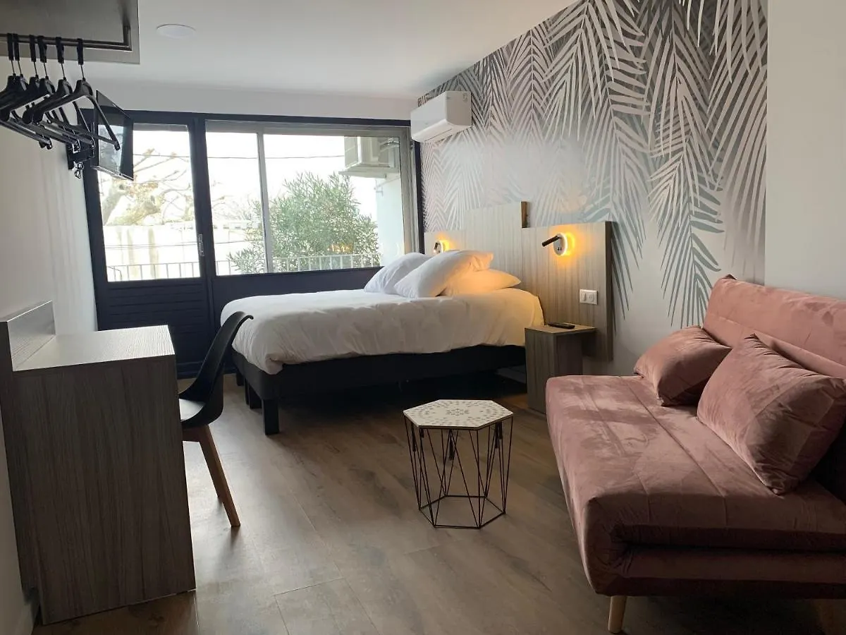 O'Cub Hotel Villeneuve-lès-Avignon Francja